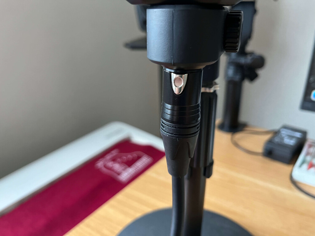 Mic cable